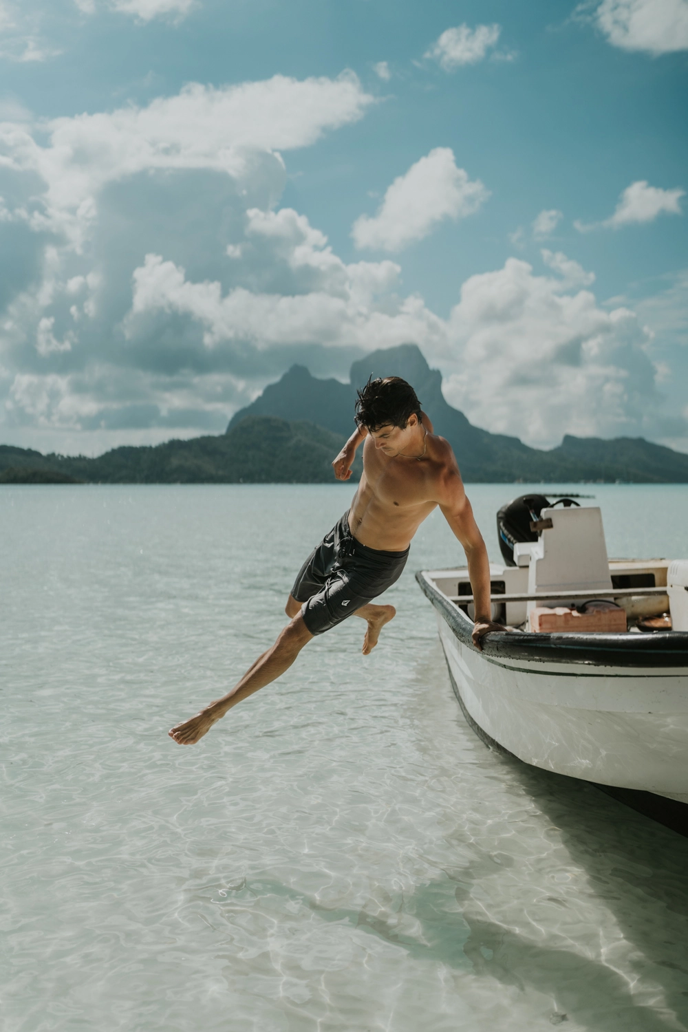 bora-bora-photographer-solo-portrait-kt-photo-voyage-photoshoot-honeymoon-3012